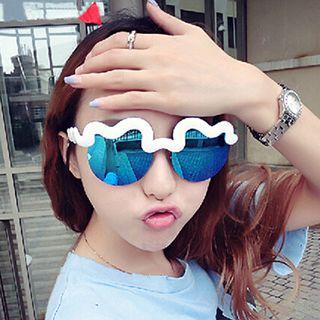 Mirrored Wavy Sunglasses