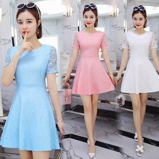 Short-sleeve Lace Layover A-line Mini Dress