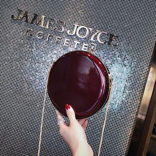 Metal Chain Patent Round Crossbody Bag