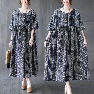 Short-sleeve Print Loose-fit Dress Dark Blue - One Size