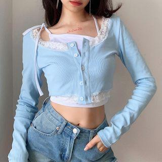 Long-sleeve Lace Trim Buttoned Crop Top