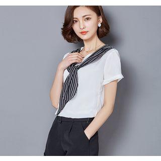 Set: Mock Two-piece Short-sleeve T-shirt + Shorts