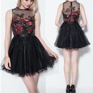 Sequined Sleeveless Party Dress