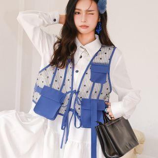Pocketed Tie-front Vest