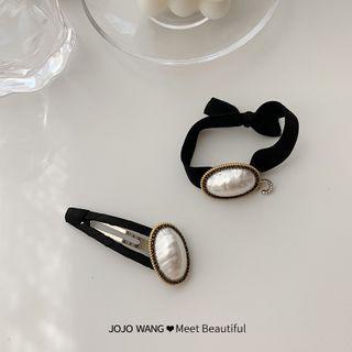 Faux Pearl Scrunchie / Hair Clip