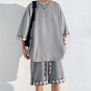 Set: Elbow-sleeve Plaid Panel T-shirt + Shorts