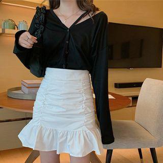 Long Sleeve V-neck Shirt / Ruffled Hem Ruched Fitted Skirt