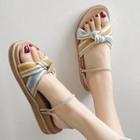 Platform Knot-accent Sandals