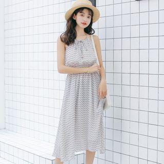 Chevron Patterned Spaghetti Strap Midi Dress