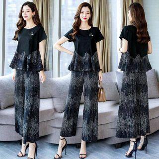 Set: Short-sleeve Paneled Blouse + Patterned Wide Leg Pants
