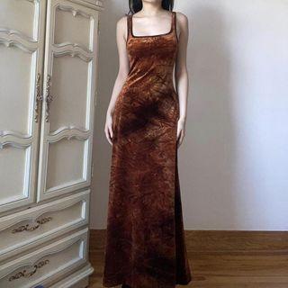 Sleeveless Square-neck Velvet Maxi Dress