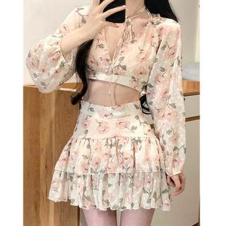 Floral Cropped Blouse / Mini A-line Skirt / Set