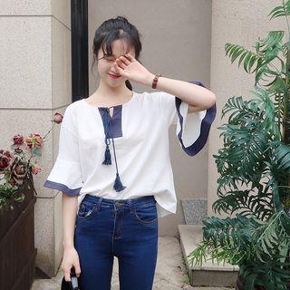 Short-sleeve Ruffled Tasseled Top
