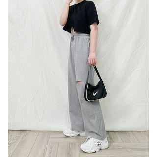 Set: Short-sleeve Cropped T-shirt + Ripped Wide Leg Pants