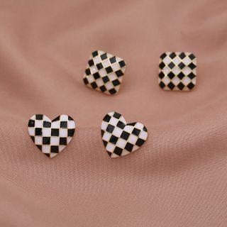 Square / Heart Checker Alloy Earring