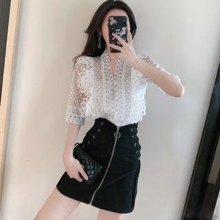 Short-sleeve Eyelet Lace Blouse / Lace-up Mini Pencil Skirt