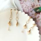 Non-matching Alloy Flower Dangle Earring