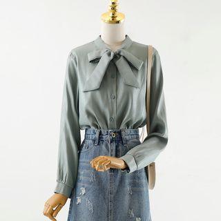 Tie Neck Blouse / Denim A-line Skirt