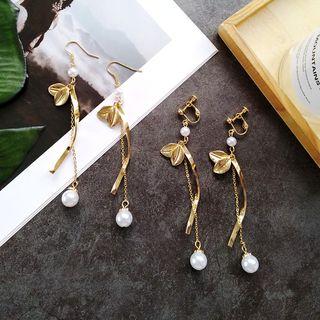 Leaf Faux Pearl Dangle Earring