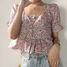 Short Sleeve Floral Square Neck Cropped Top