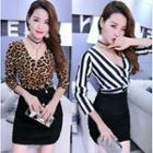 Printed V-neck Long-sleeve Bodycon Dress