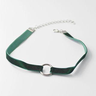 Ring Accent Choker