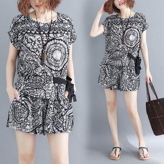 Set: Printed Short-sleeve Blouse + Shorts