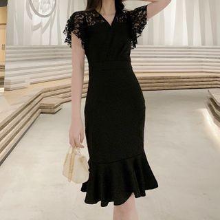 Short-sleeve Lace Panel Mermaid Dress
