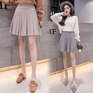 Pleated Mini A-line Knit Skirt