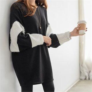 Contrast-trim Dolman-sleeve Knit Dress