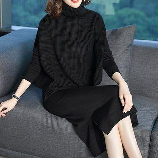 Set: Midi Long-sleeve Dress + Turtleneck Chunky Knit Vest