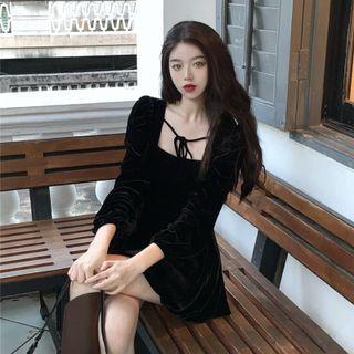 Long-sleeve Square Neck Mini A-line Skirt