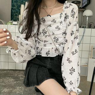 Square-neck Floral Ruffle Blouse As Shown In Figure - One Size