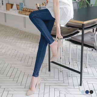 Washed Stretch Chambray Skinny Pants