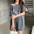 Short-sleeve Print Distressed T-shirt Gray - One Size