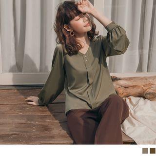 Beaded V-neck Long Sleeve Top