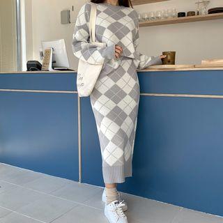 Set: Argyle Rib-knit Sweater + H-line Long Skirt
