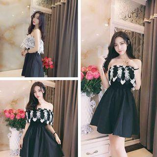 Off-shoulder Lace Panel A-line Dress