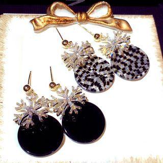 Snowflake Rhinestone Dangle Earring