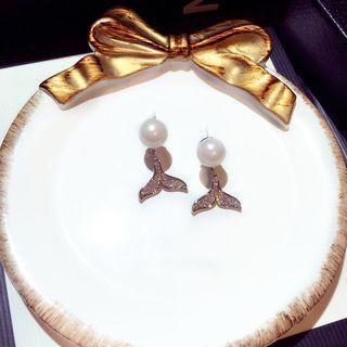 Faux Pearl Rhinestone Whale Tail Dangle Earring Pearl Earrings - One Size
