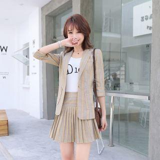Plaid Blazer / Mini A-line Pleated Skirt / Dress Pants / Lettering Tank Top