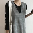 Slit-side Plain T-shirt