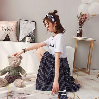 Set: Lettering Short-sleeve T-shirt + Plaid Hanky Hem A-line Skirt