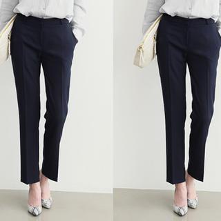 Flat-front Tapered Pants