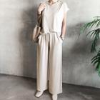 Set: Cap-sleeve T-shirt + Wide-leg Pants