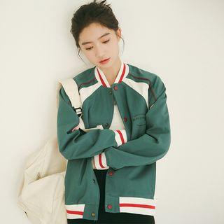 Contrast-trim Buttoned Baseball Jacket