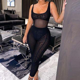 Set: Sleeveless Mesh Top + Pants