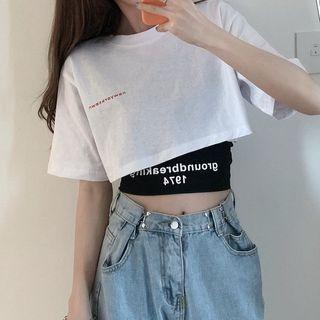 Set: Lettering Short Sleeve Cropped T-shirt + Lettering Cropped Tank Top