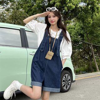 Elbow-sleeve Crew Neck T-shirt / Denim Dungaree Shorts