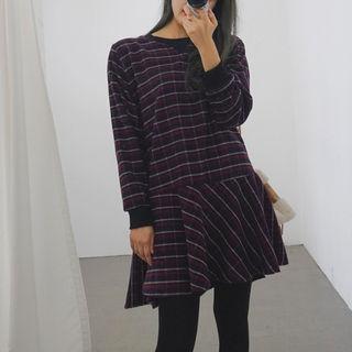 Ruffle-hem Plaid Sweatshirt Dress
